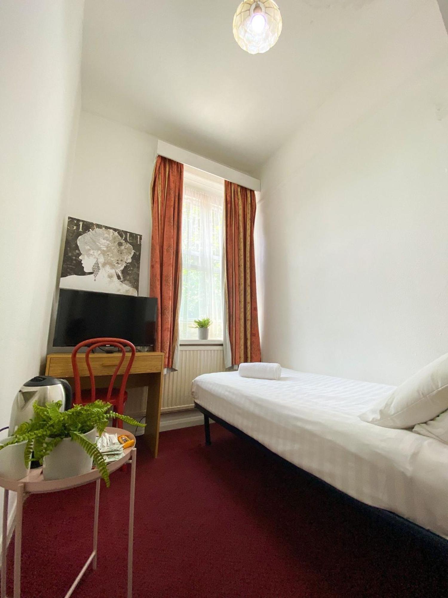 Orlando Hotel Лондон Экстерьер фото