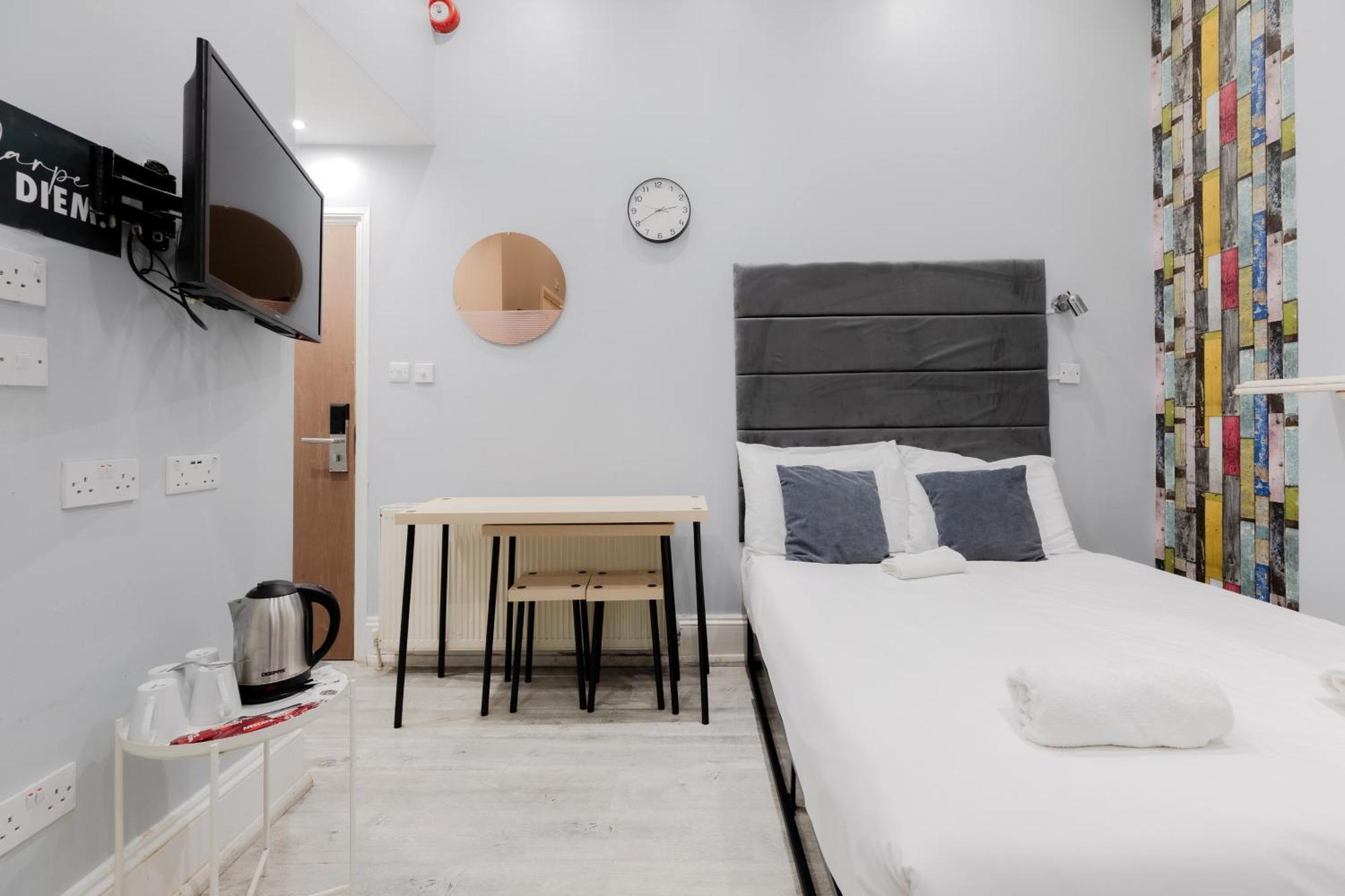 Orlando Hotel Лондон Экстерьер фото