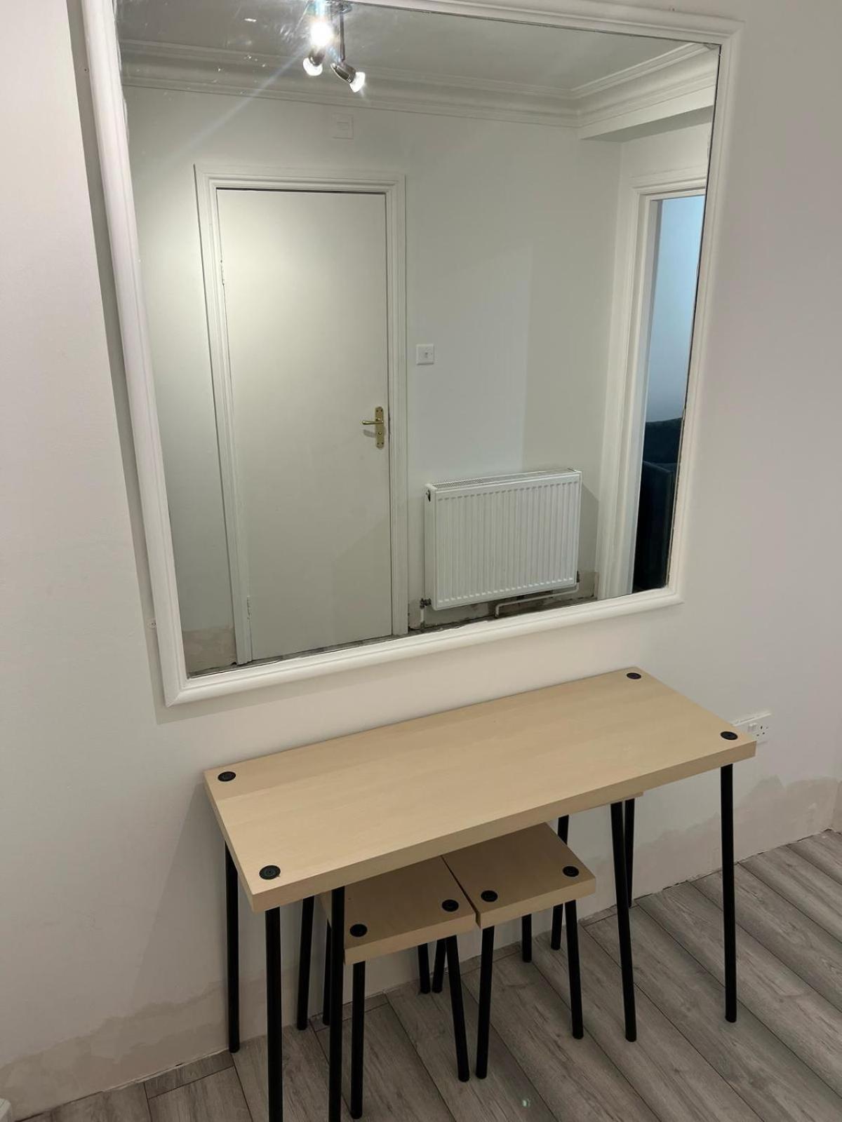 Orlando Hotel Лондон Экстерьер фото